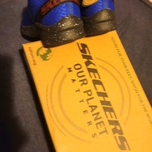 Anew sketches  sneaker